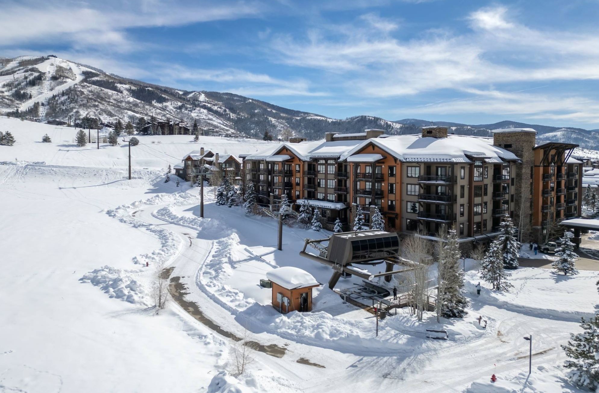 Resort First Tracks